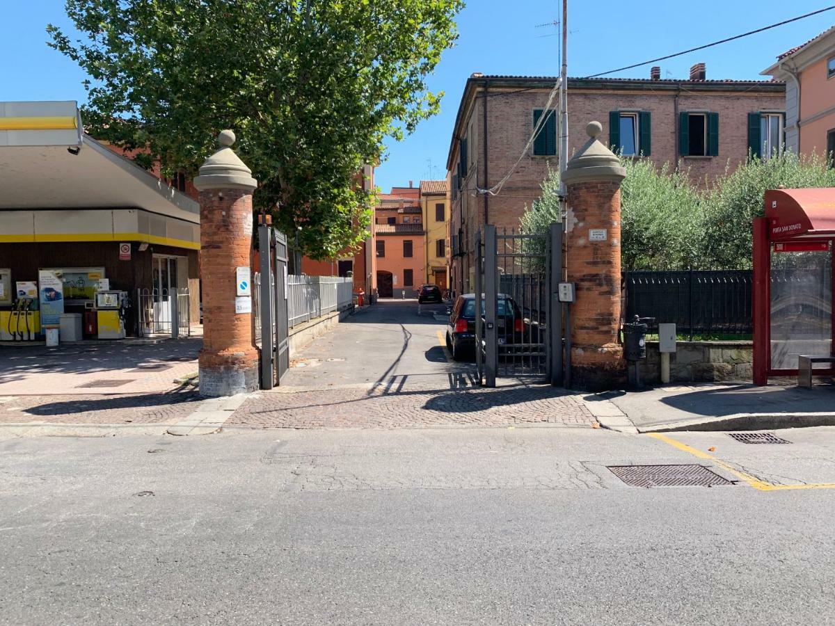Апартаменты Bed In Bo Porta San Donato Болонья Экстерьер фото